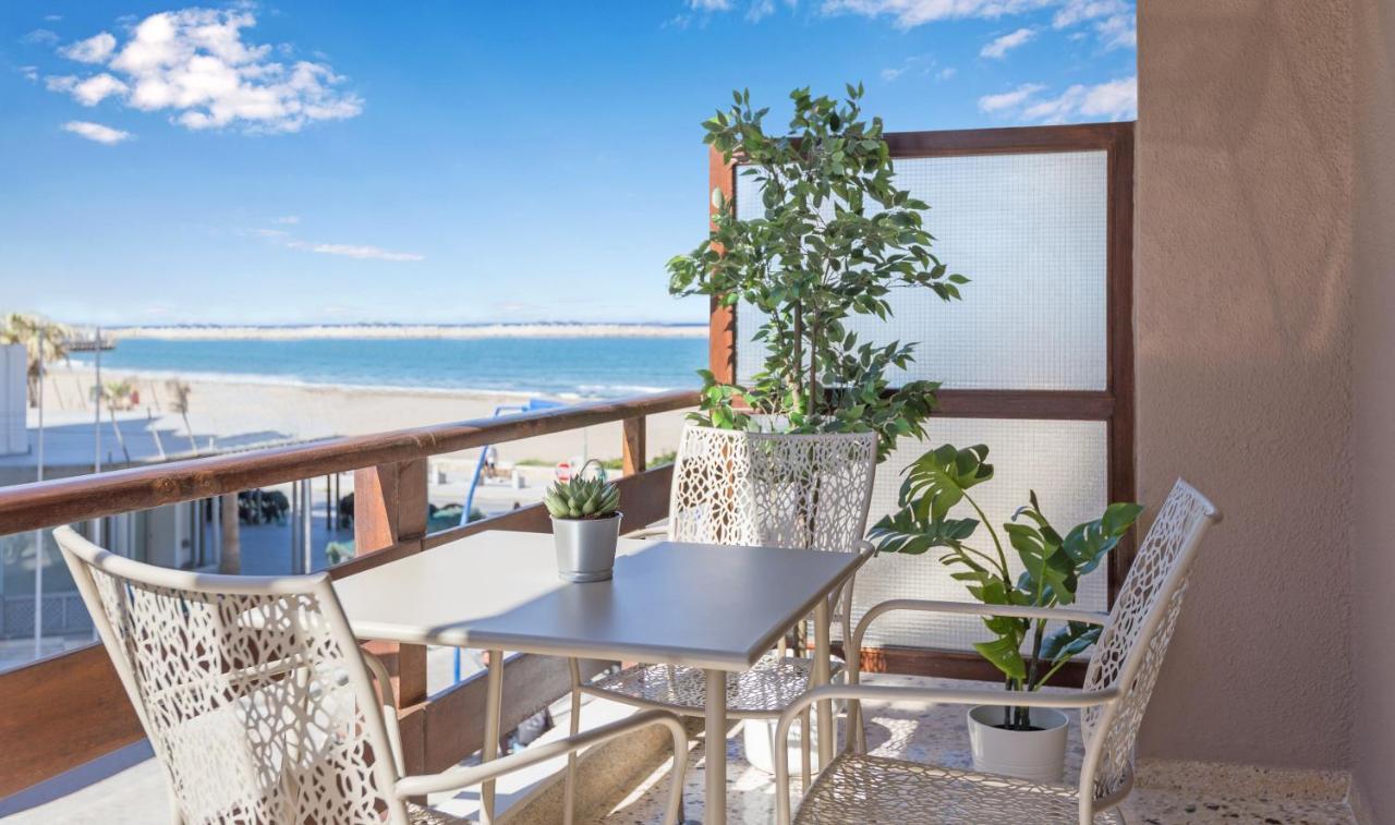 Effie's Cozy Beach Front Apartment Retimno Zewnętrze zdjęcie